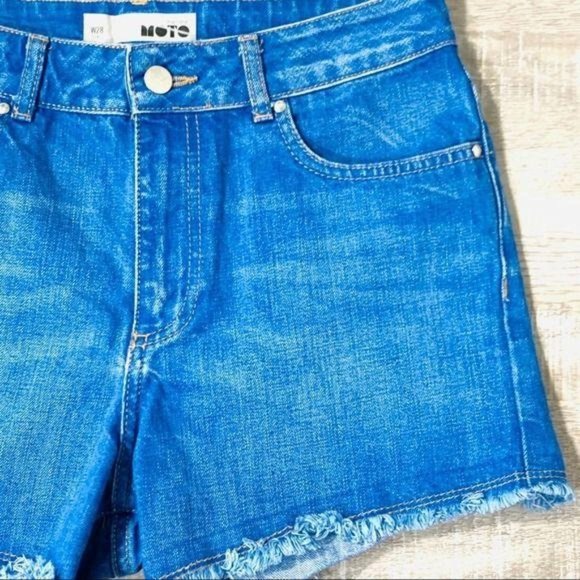 TOPSHOP Bright Blue Cut off Moto Denim Jean Shorts Size 28 - Picture 2 of 8